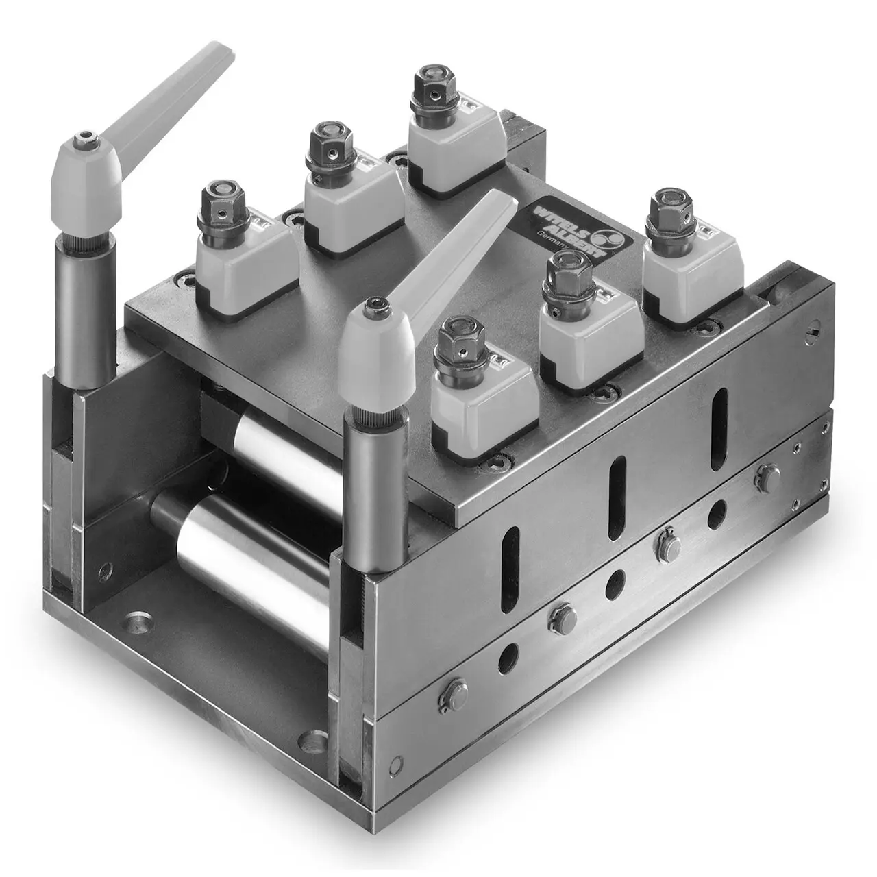 BKV wire straightener