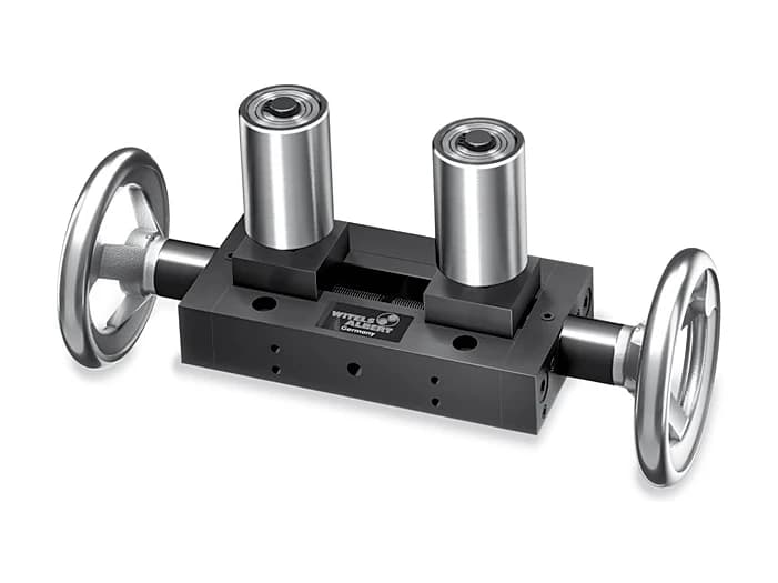 IR roller guide with two individually adjustable rollers set by handwheels, configuration A